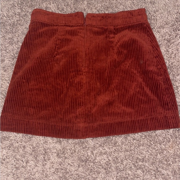 2 forever 21 mini skirts, red and black, size small - Picture 3 of 7